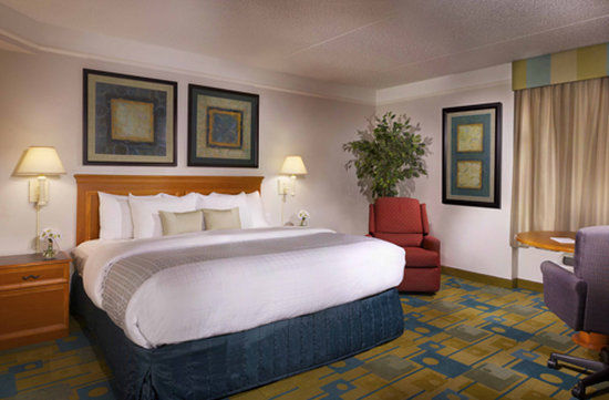 Rodeway Inn Huntsville Quarto foto